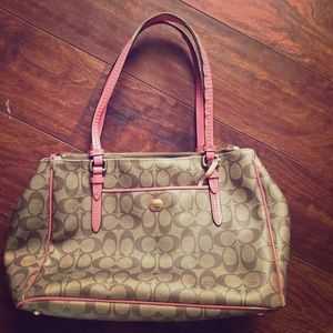 Authentic coach purse